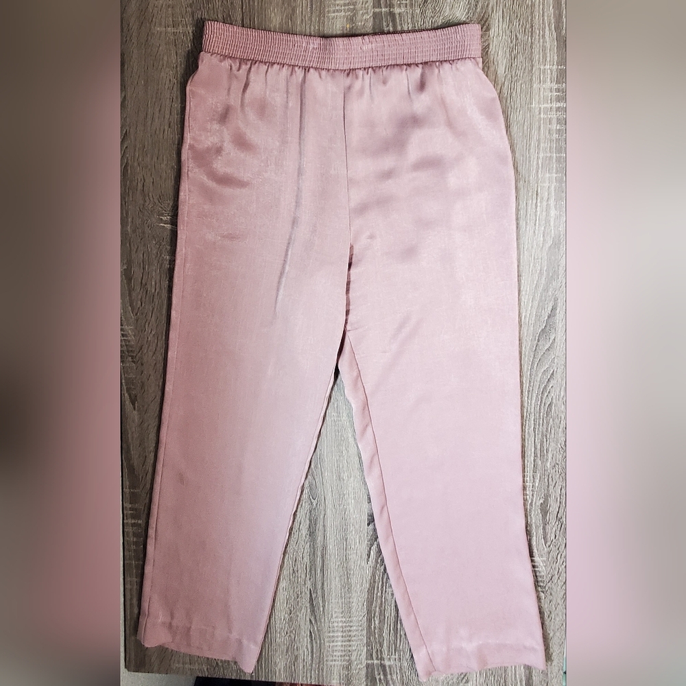 Three Flaggs California Women's Pants Size 8 Pre-owned